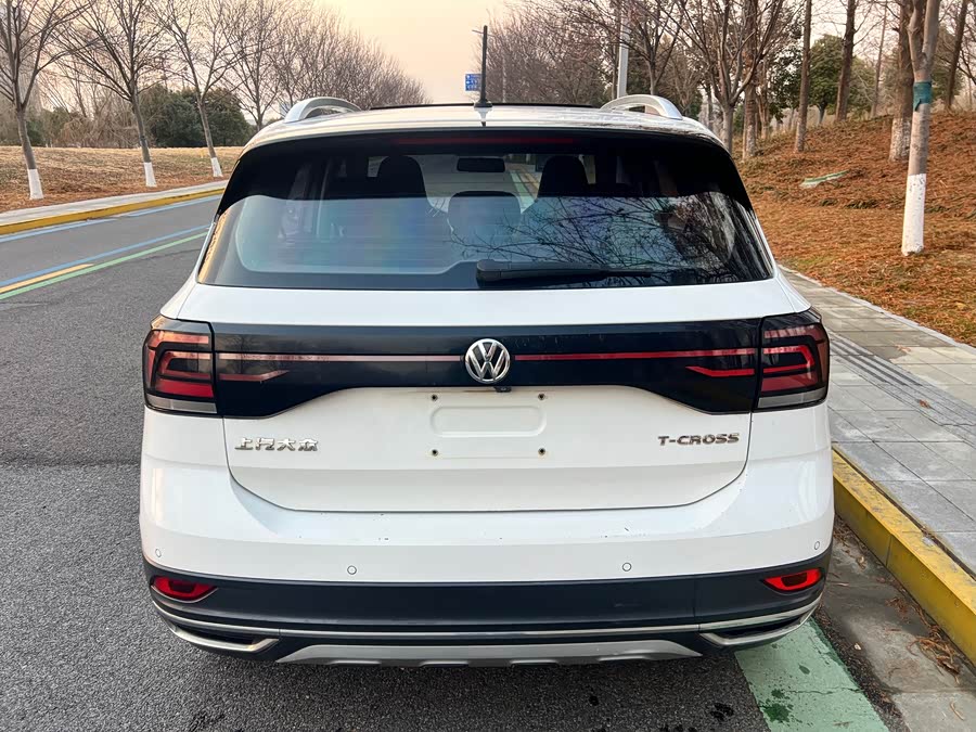 Volkswagen T-Cross 2021 #6 Volkswagen T-Cross 2021 car image #6