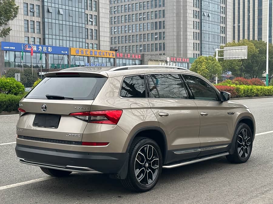 Skoda Kodiaq 2018 изображение автомобиля #6