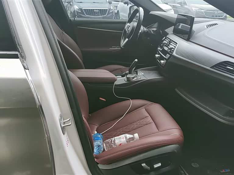 BMW 5 Series 2022 image de voiture #6