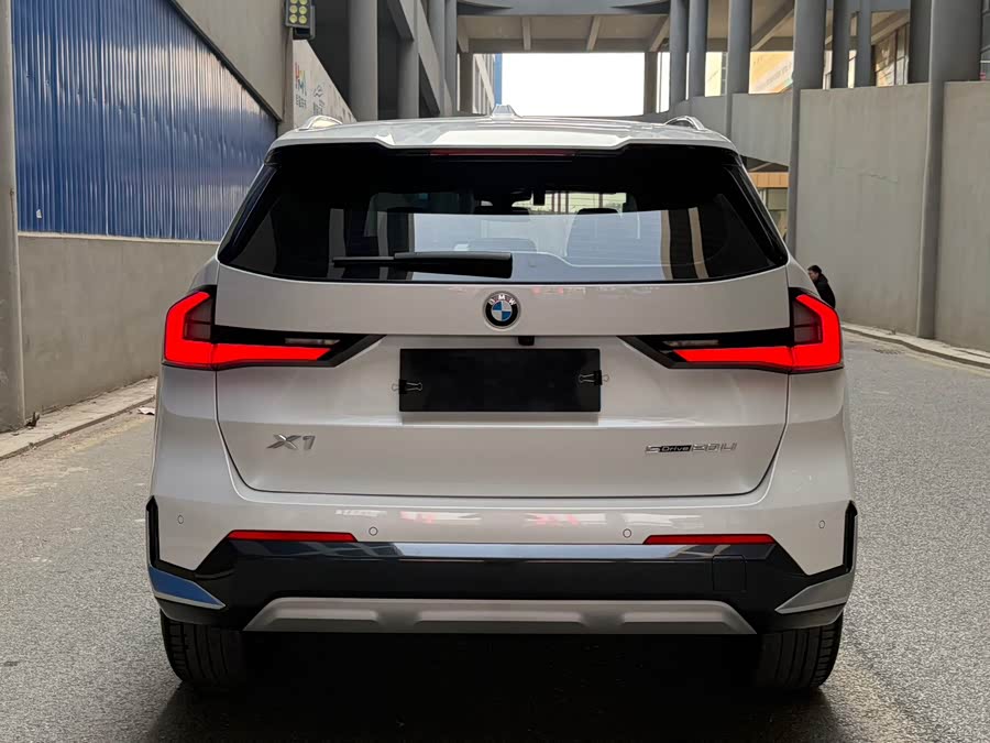 BMW X1 2023 car image #6