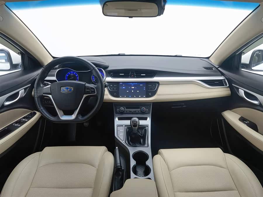 GEELY Emgrand 2019 car image #6