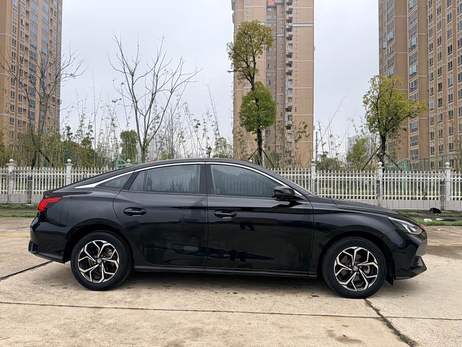 MG 5 2023 car image #6