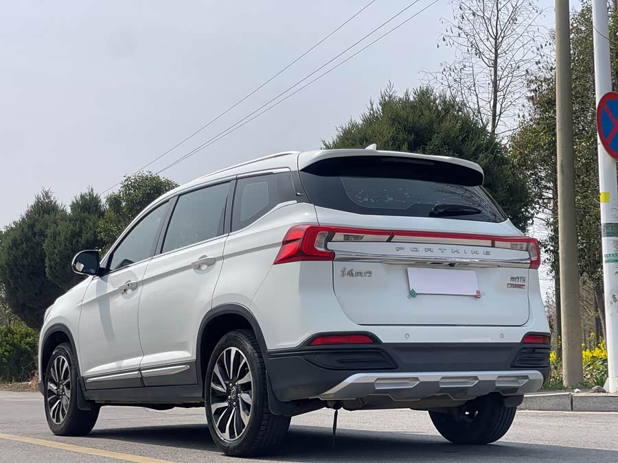 T5 2018 #6 T5 2018 car image #6
