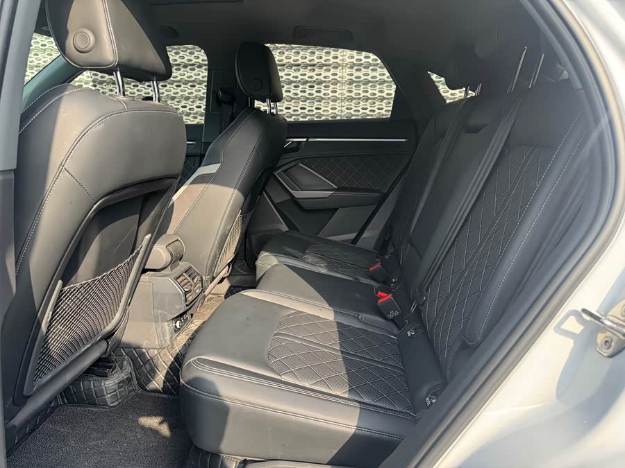 Audi Q3 Sportback 2025 изображение автомобиля #6