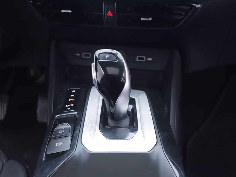 MG 5 2023 car image #6