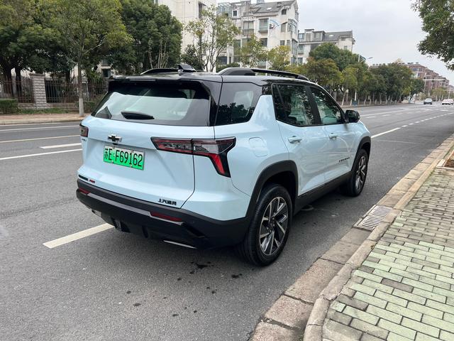 Chevrolet Equinox Plus 2024 #6 Chevrolet Equinox Plus 2024 car image #6