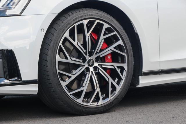 Audi S8 2022 immagine di auto #6