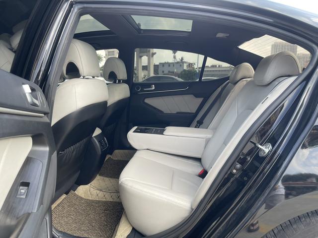 Kia Cadenza 2013 car image #6