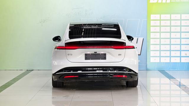 蔚来 蔚来ET9 2024 汽车图片 #6