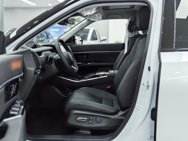 Honda P7 2025 #6 Honda P7 2025 car image #6