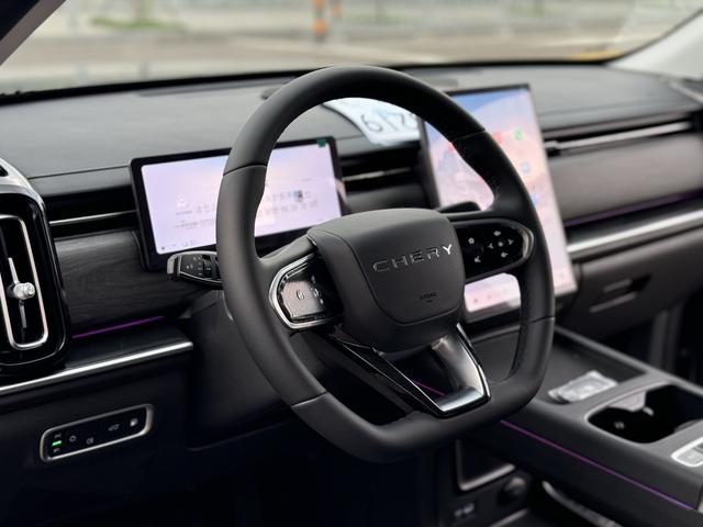 Chery Tiggo7 C-DM 2025 car image #6