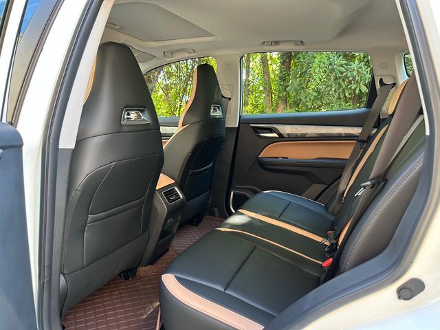 GEELY OkavangoPRO 2025 #6 GEELY OkavangoPRO 2025 car image #6