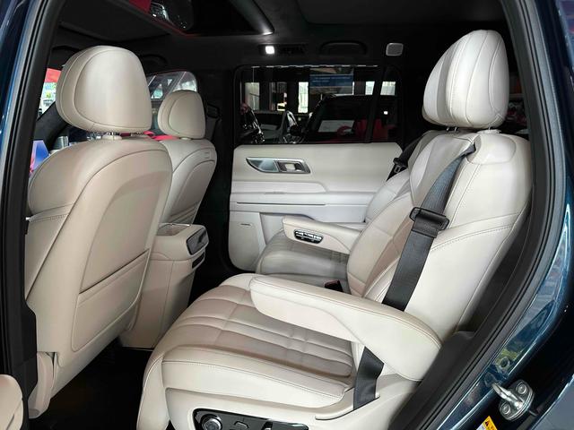 Deepal S09 2025 car image #6