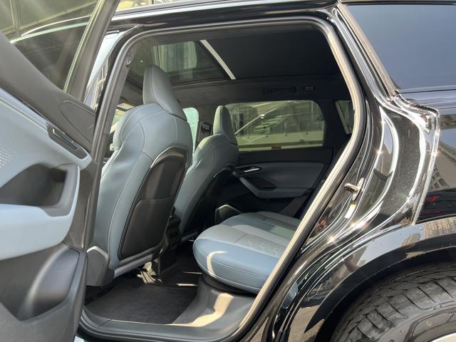 Audi Q6L Sportback e-tron 2025 car image #6