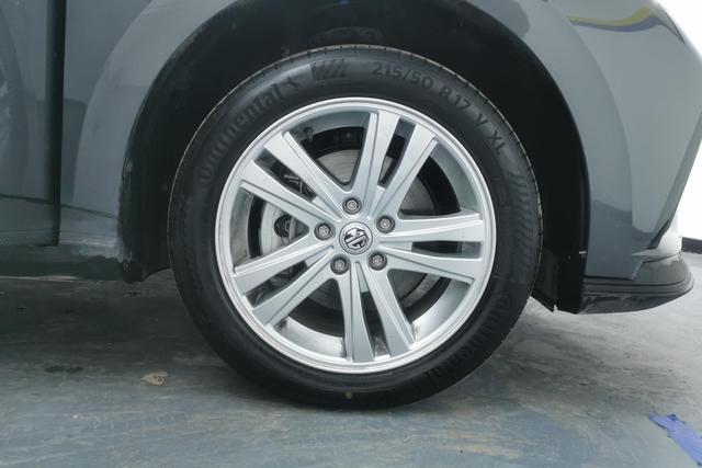 MG 4 EV 2024 #6 MG 4 EV 2024 car image #6