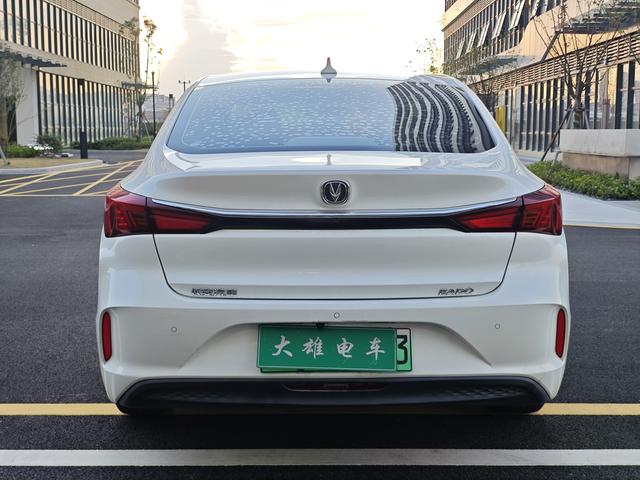 Changan Eado EV 2022 car image #6