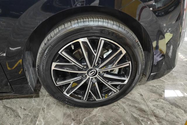 GAC Trumpchi E8 2024 car image #6