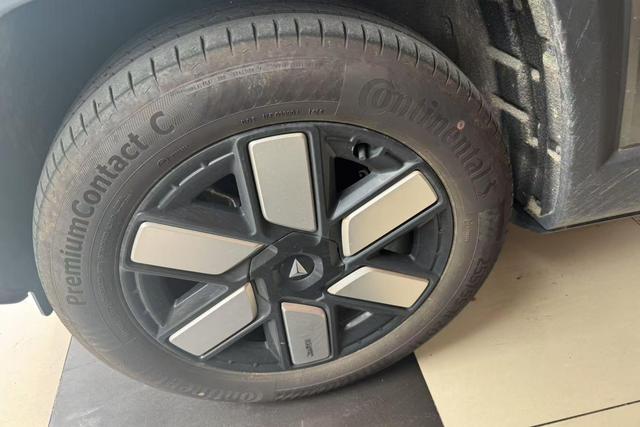 Deepal G318 2024 immagine di auto #6