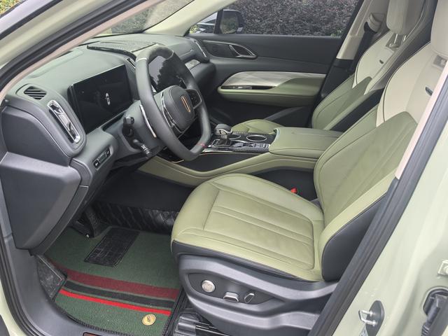 HongQi HS3 2023 #6 HongQi HS3 2023 صورة سيارة #6