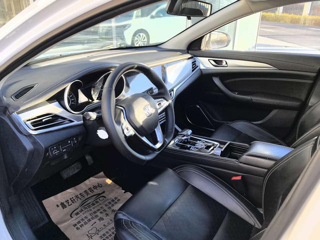 Changan Eado EV 2019 image de voiture #6