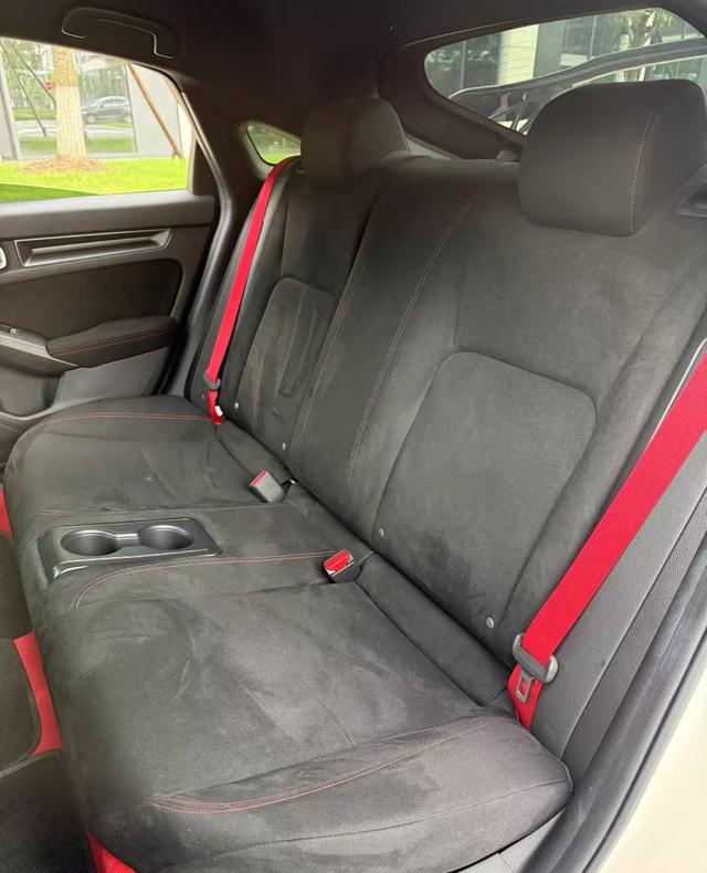 Honda Civic (Imported) 2024 #6 Honda Civic (Imported) 2024 car image #6