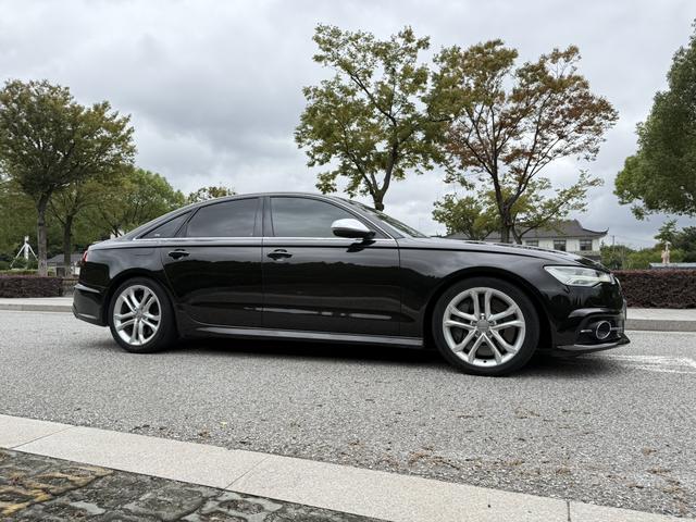 Audi S6 2016 car image #6
