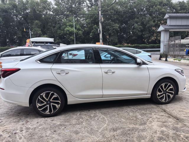 Changan Eado EV 2019 #6 Changan Eado EV 2019 image de voiture #6