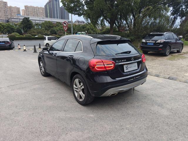 Mercedes-Benz GLA Class (Imported) 2015 #6 Mercedes-Benz GLA Class (Imported) 2015 immagine di auto #6