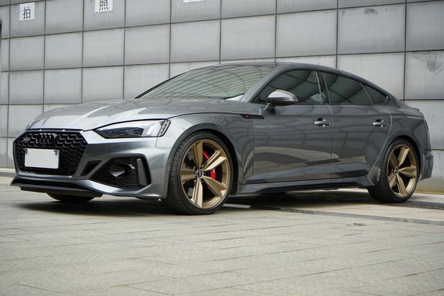 Audi RS 5 2022 #6 Audi RS 5 2022 صورة سيارة #6