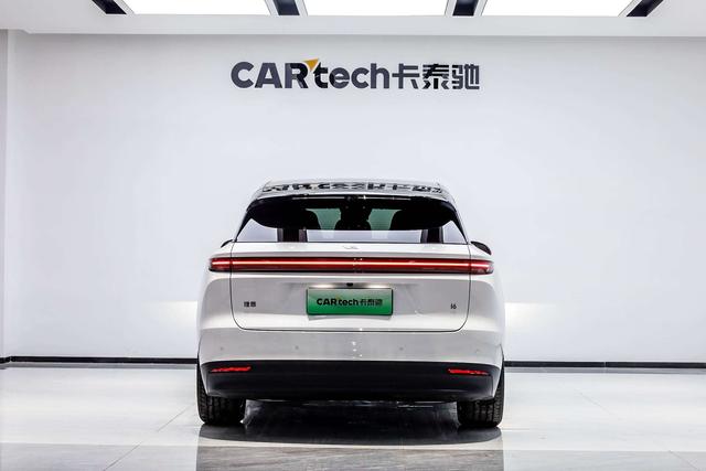 理想汽车 理想i6 2025 汽车图片 #6