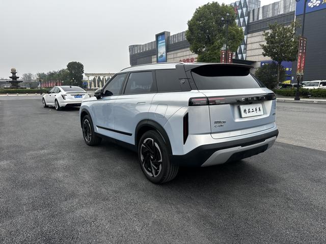 Chery Exploration 06 C-DM 2024 car image #6