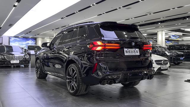 BMW X5 M 2021 #6 BMW X5 M 2021 car image #6