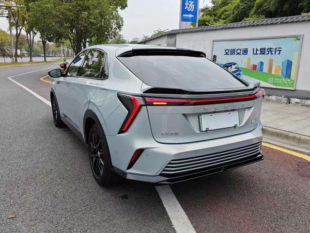 Honda e:NS2 2024 car image #6