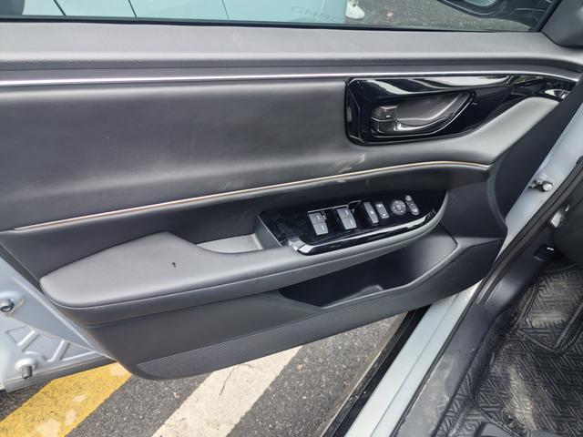 Honda e:NP2 2024 #6 Honda e:NP2 2024 car image #6