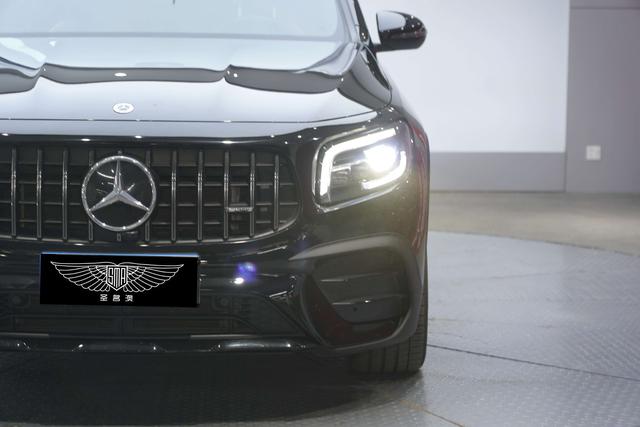 Mercedes-Benz GLB AMG 2022 #6 Mercedes-Benz GLB AMG 2022 car image #6