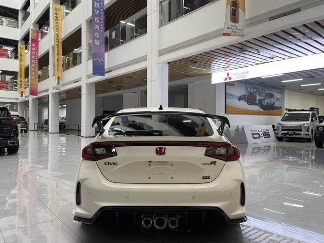 Honda Civic (Imported) 2024 car image #6