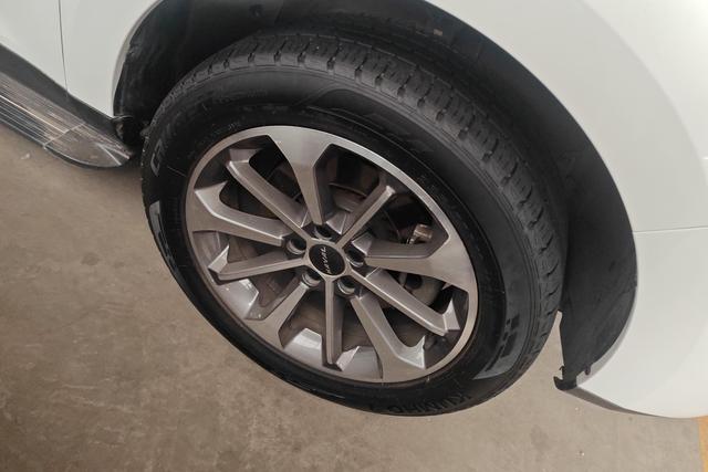 Haval F5 2020 #6 Haval F5 2020 car image #6