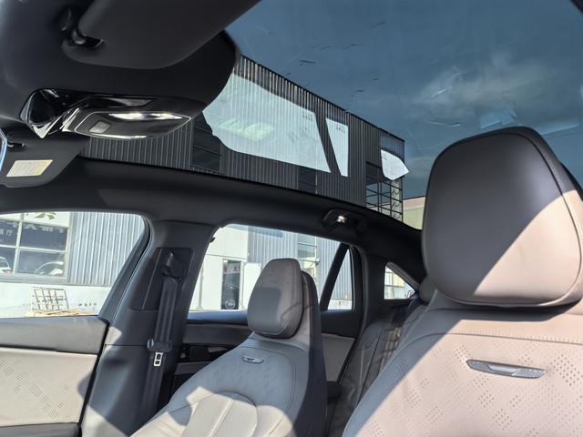 HongQi EH7 2024 car image #6