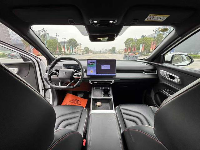 哪吒汽车 哪吒X 2024 汽车图片 #6