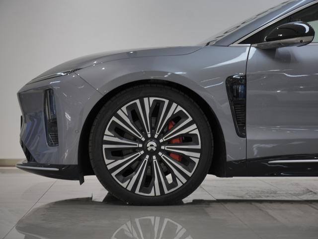 蔚来 蔚来ET9 2025 汽车图片 #6