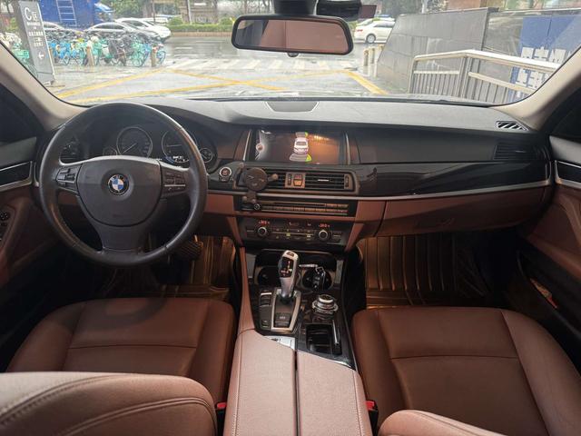 BMW 5 Series (Imported) 2017 car image #6