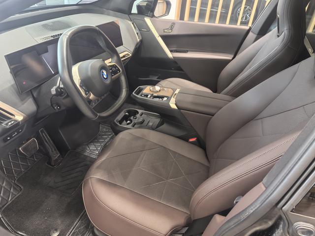 BMW iX 2023 #6 BMW iX 2023 immagine di auto #6