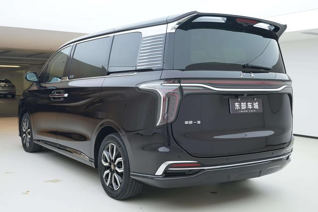 HongQi HQ9 2023 immagine di auto #6