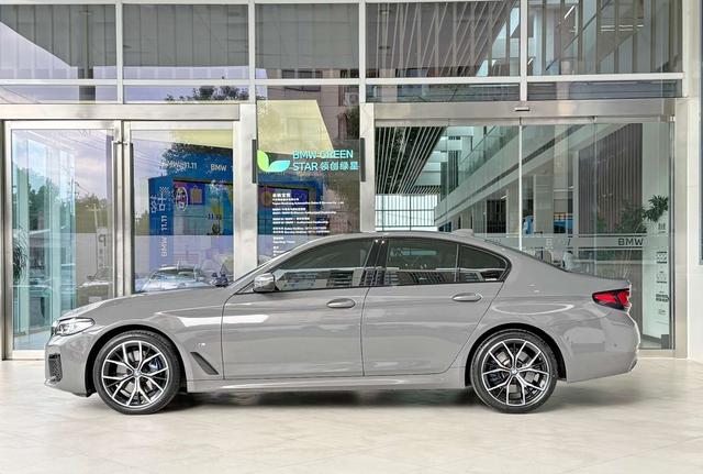 BMW 5 Series (Imported) 2021 #6 BMW 5 Series (Imported) 2021 immagine di auto #6