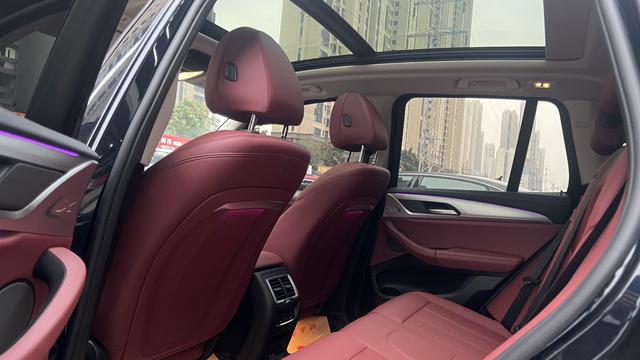 BMW iX3 2024 #6 BMW iX3 2024 car image #6