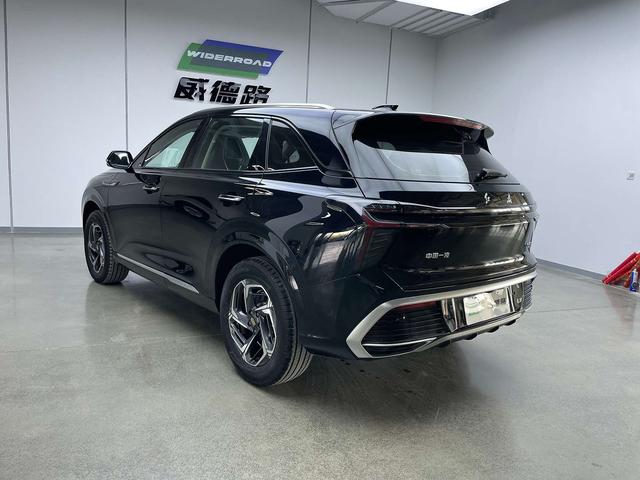 HongQi HS3 2024 car image #6