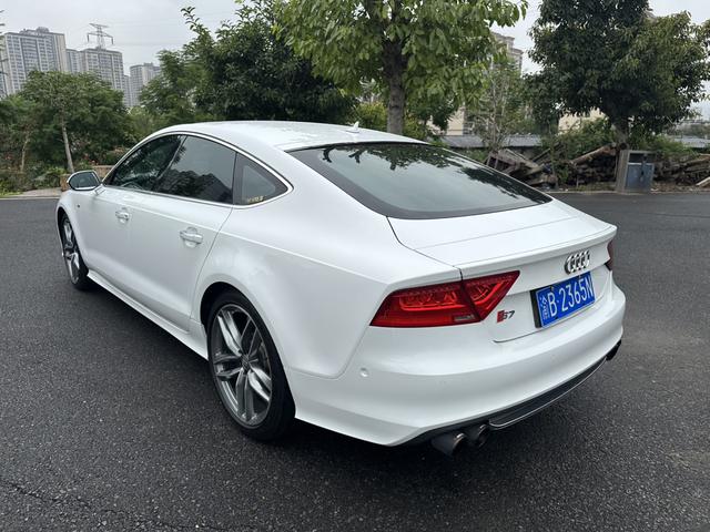 Audi S7 2016 car image #6