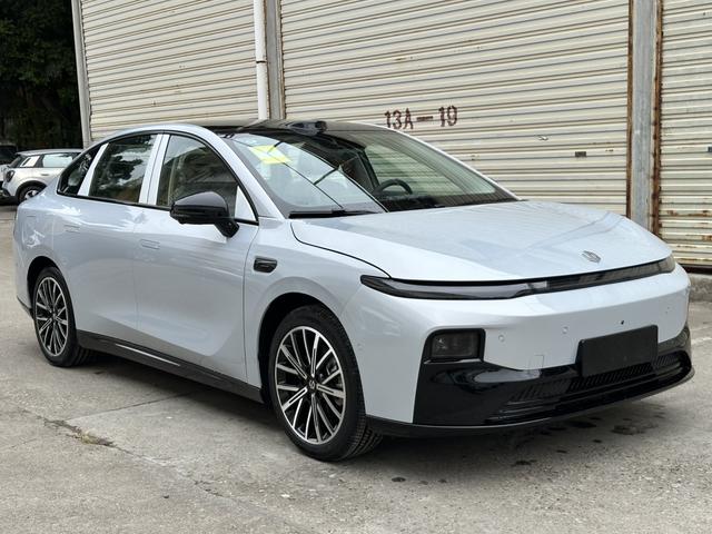 零跑汽车 零跑B01 2025 汽车图片 #6