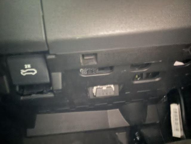 HongQi HS3 2024 car image #6