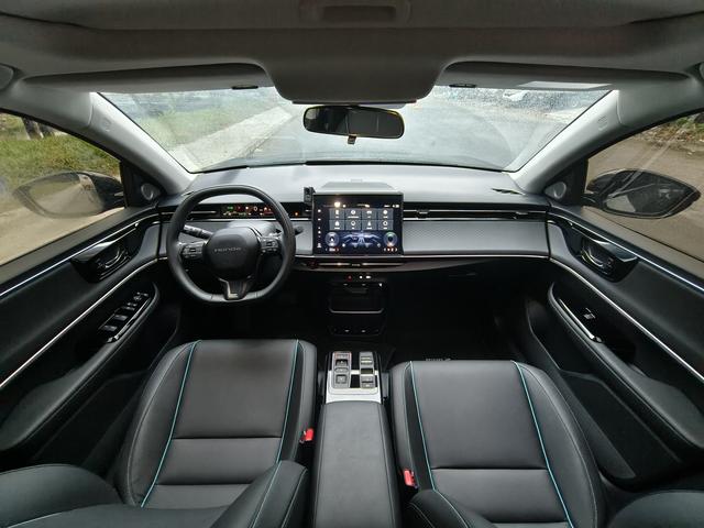 Honda e:NP2 2024 #6 Honda e:NP2 2024 car image #6